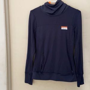 VICTORIA SECRET SWEATER